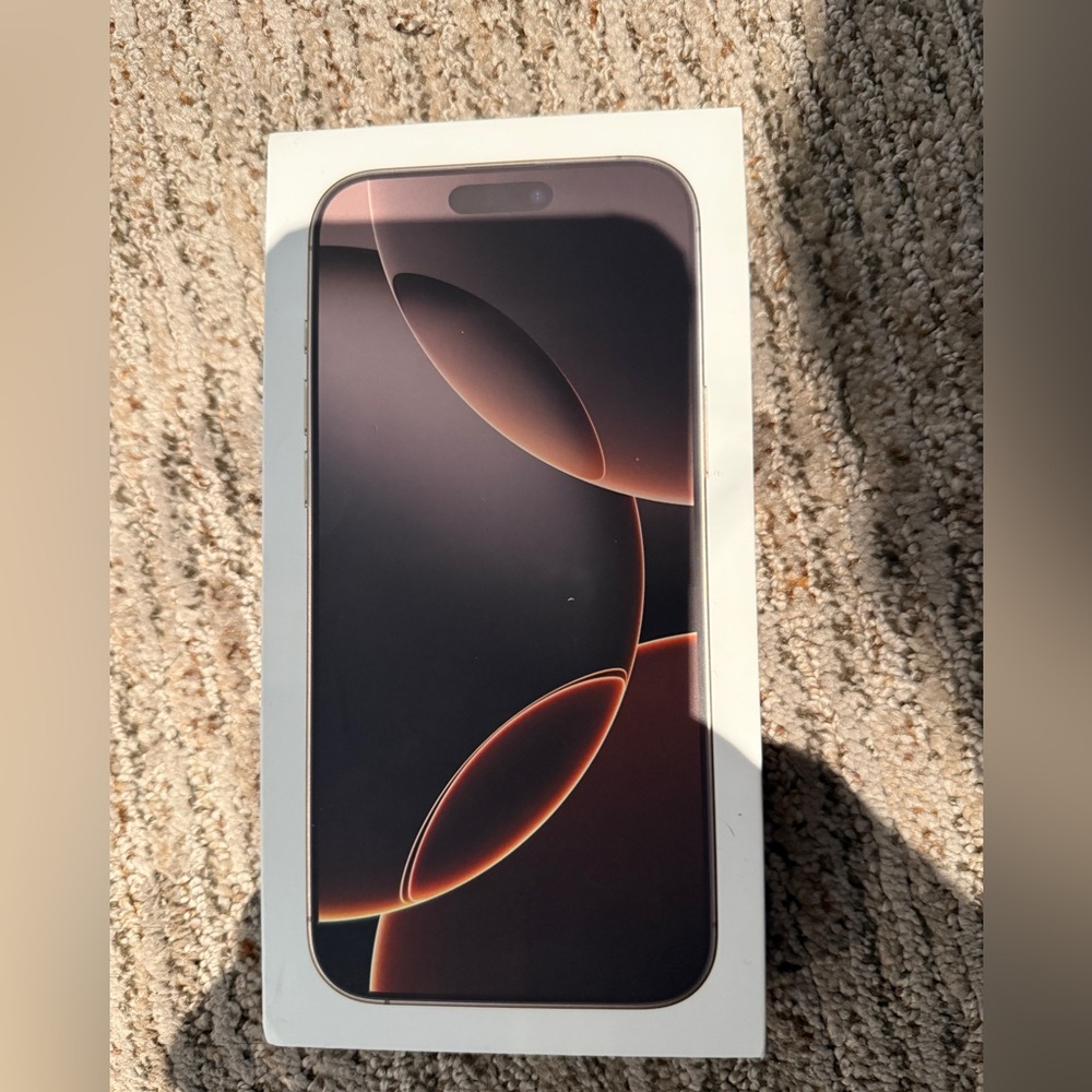 APPLE IPHONE 16 PRO MAX 256 GB DESERT TITANIUM APPLE WARRANTY UNTIL JULY 2026